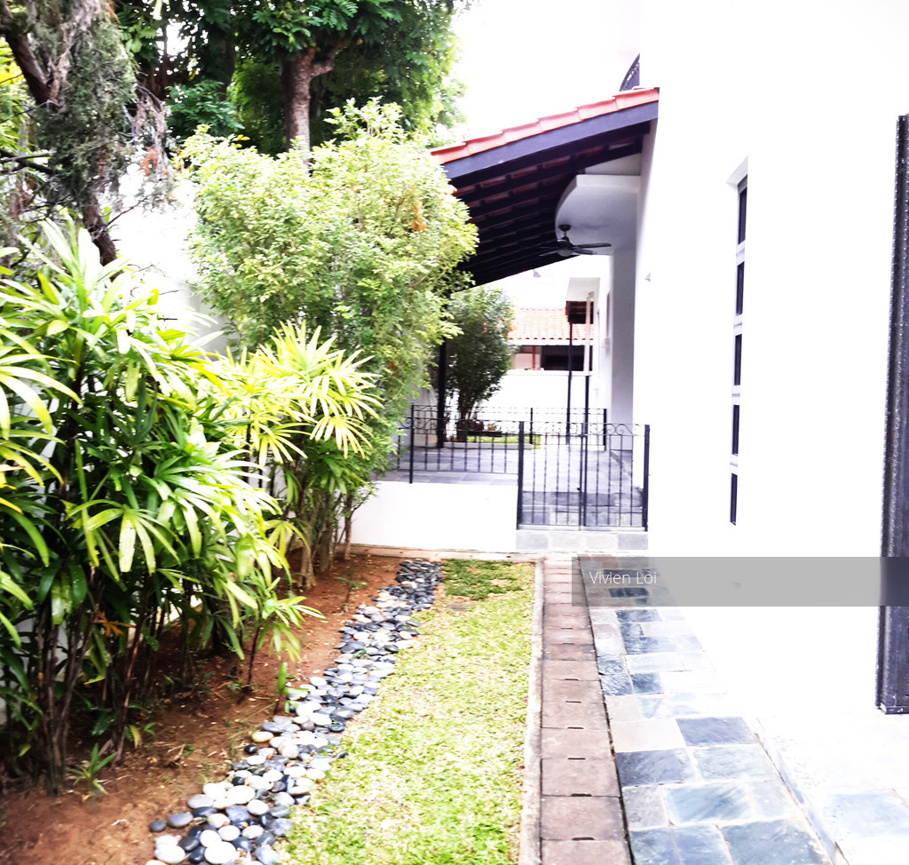 Eastwood Road (D16), Semi-Detached #117092192